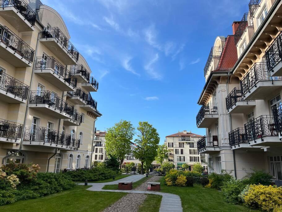 Sea Promenade Luxury Apartment 斯维诺乌伊希切 外观 照片